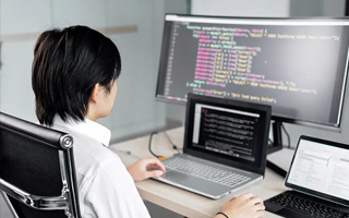 遂宁 api php源码,下载的php源码怎么运行呢？
